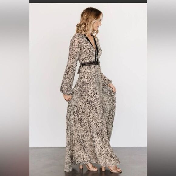 Baltic Born | Flowy Elegant Cha Cha Print Maxi Dress in Taupe | M NWT - Picture 6 of 7